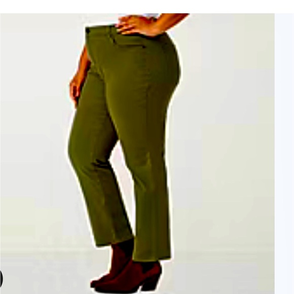 💜Green Jeans💜 - Picture 1 of 4